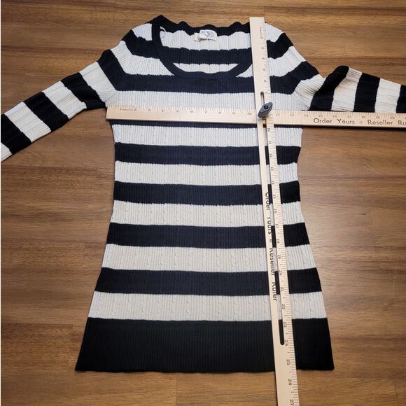 🖤 Pink Rose Juniors L Knit Striped Tunic Sweater – Black & Beige – GUC - Picture 6 of 9